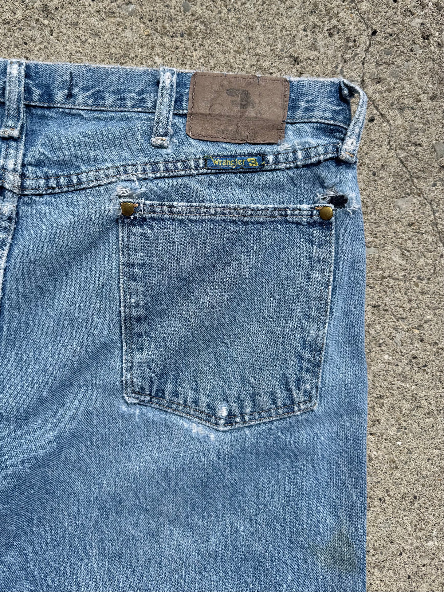 Wrangler Dale Earnhardt Distressed Jeans | Waist 38”