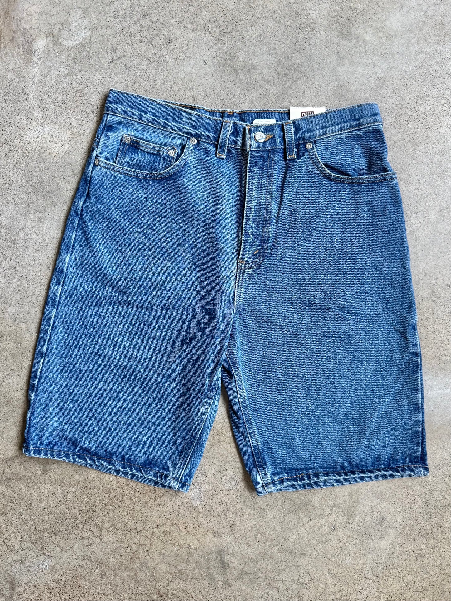 Vintage 1990s Faded Glory Deadstock Relaxed Fit Denim Shorts | 32