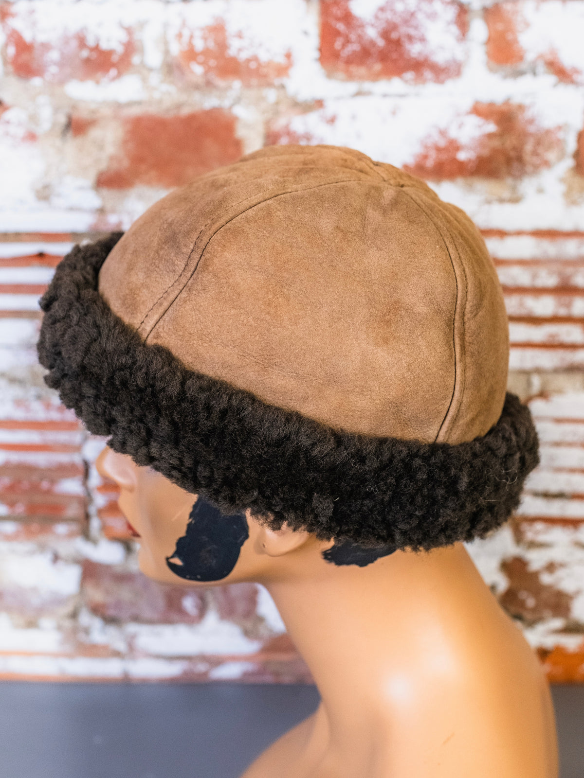 Vintage 1960s Brown Sheepskin Shearling Suede Winter Hat