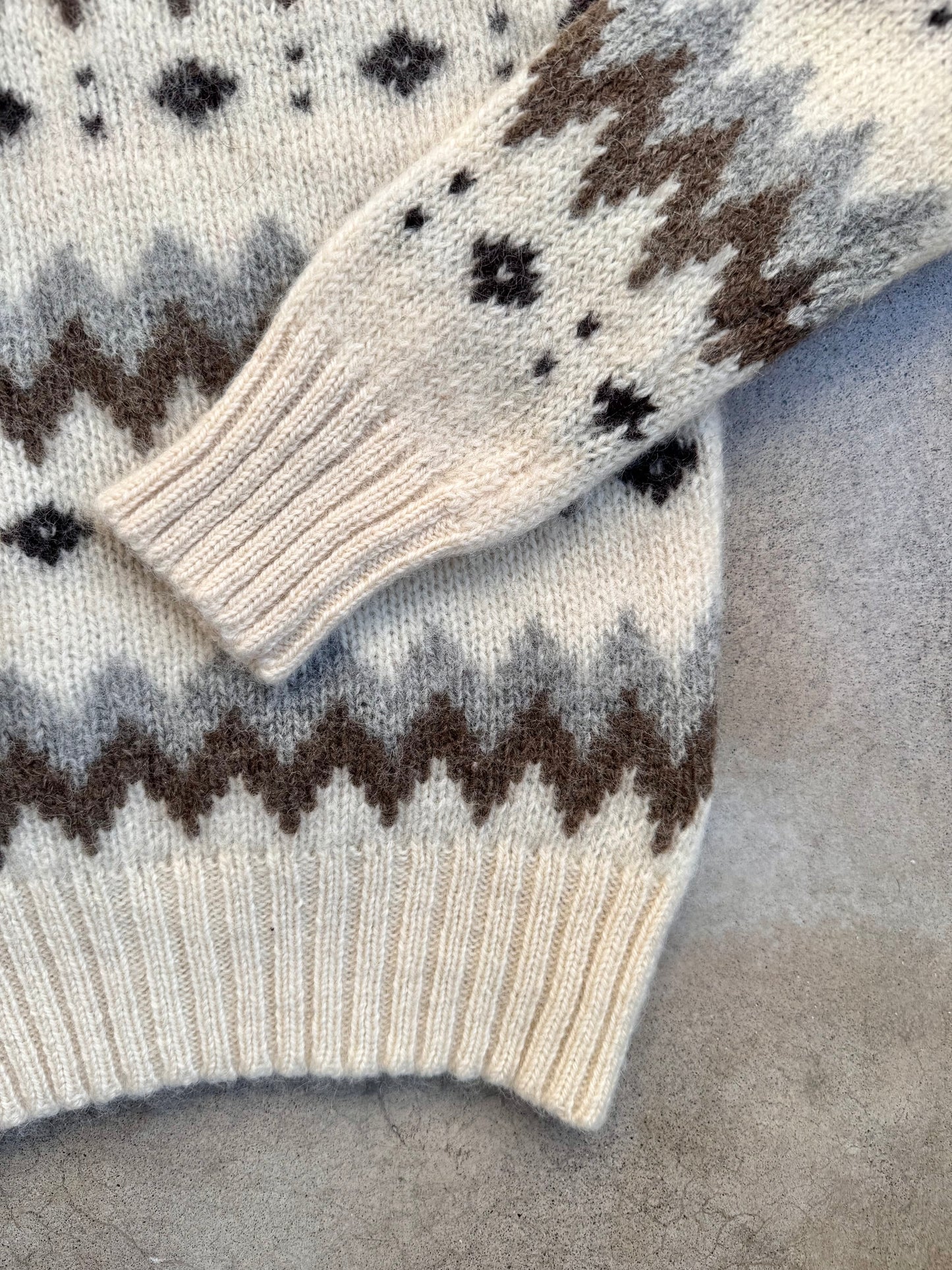 Vintage 1980s Woolrich Neutral Fair Isle Wool Knit Sweater | Medium