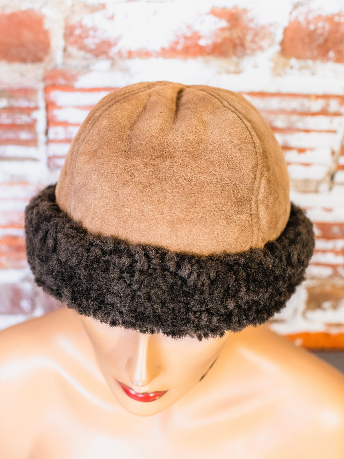Vintage 1960s Brown Sheepskin Shearling Suede Winter Hat