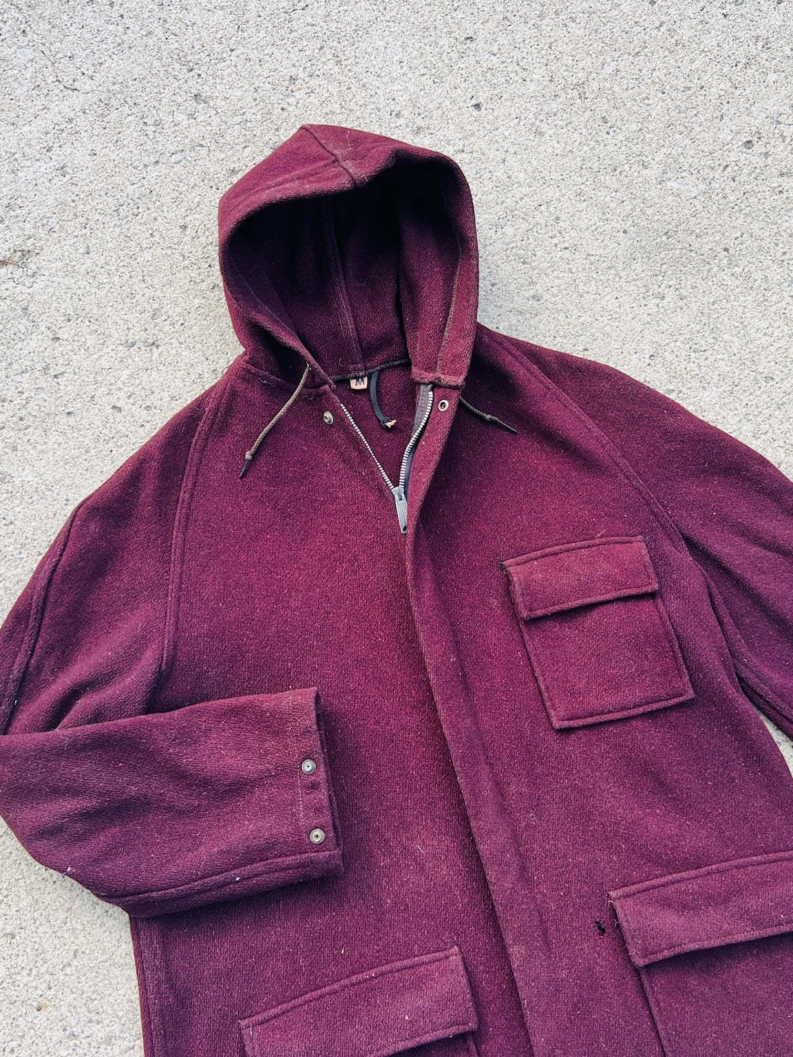 Vintage 1940s/50s Maroon Wool Hooded Zip Up Camp Jacket | Medium