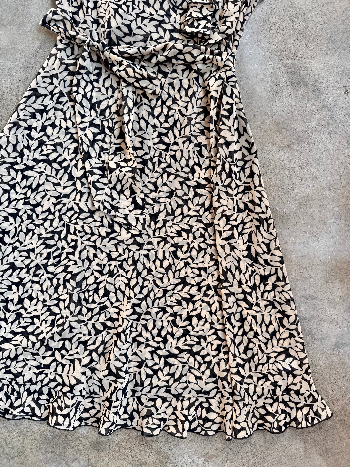 Vintage 1990s J.B.S. Black & Cream Floral Ruffle Trim Tie-Waist Dress | M/L