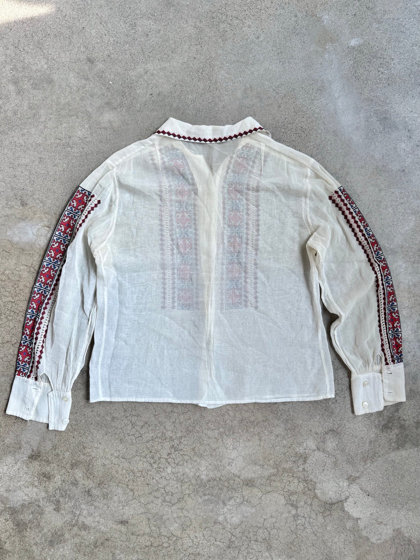 Vintage 1940s/50s White Romanian Folk Embroidered Peasant Blouse | Small