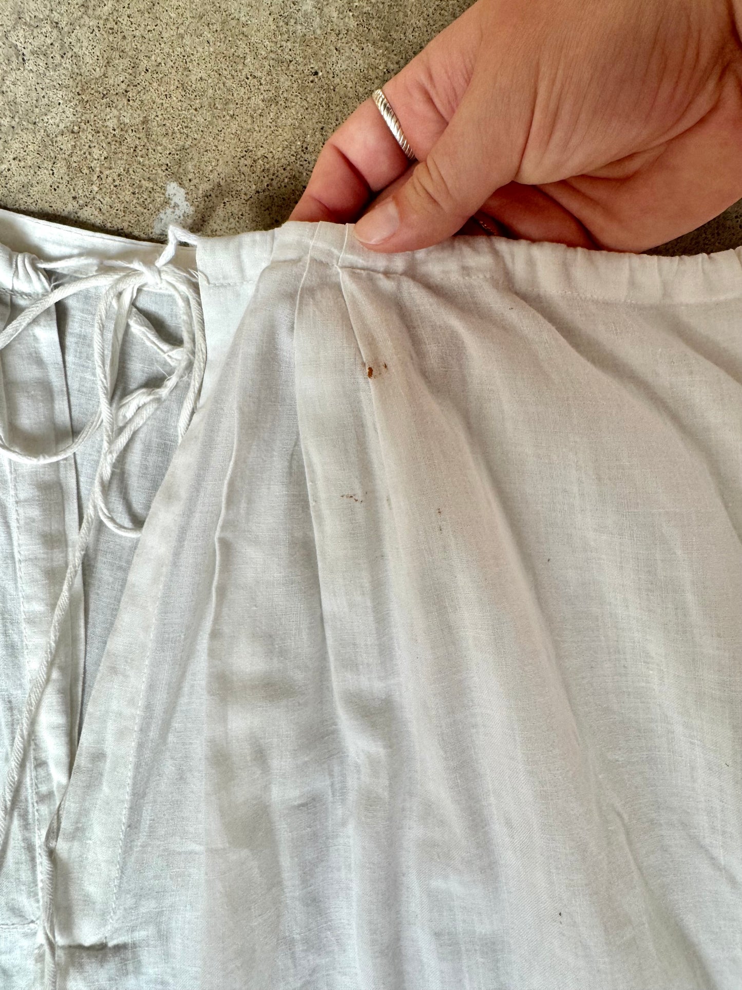 Antique Edwardian Cotton Embroidered Eyelet Trim Petticoat Skirt | M/L
