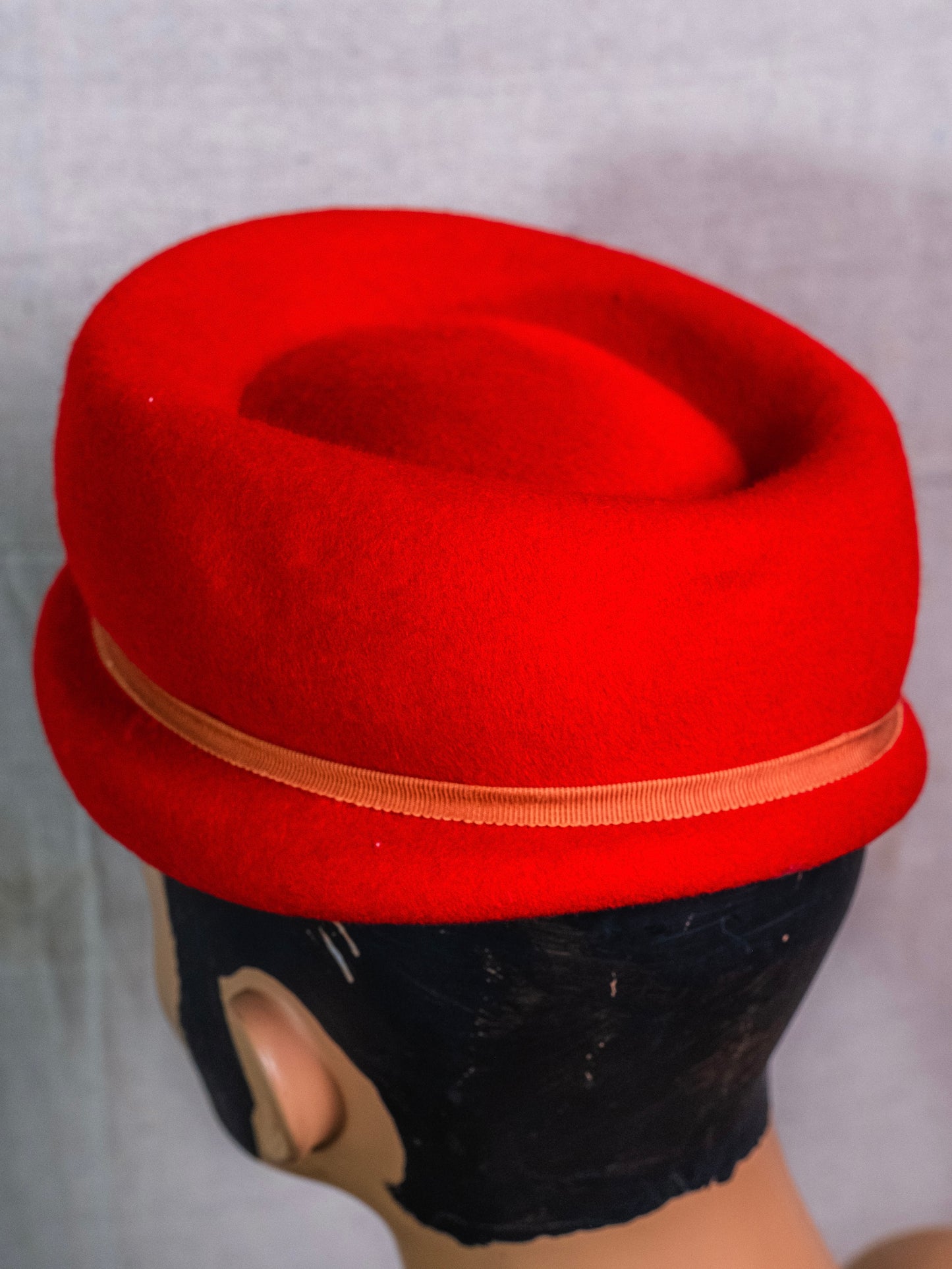 Vintage 1950s Neco Red Wool Pillbox Hat