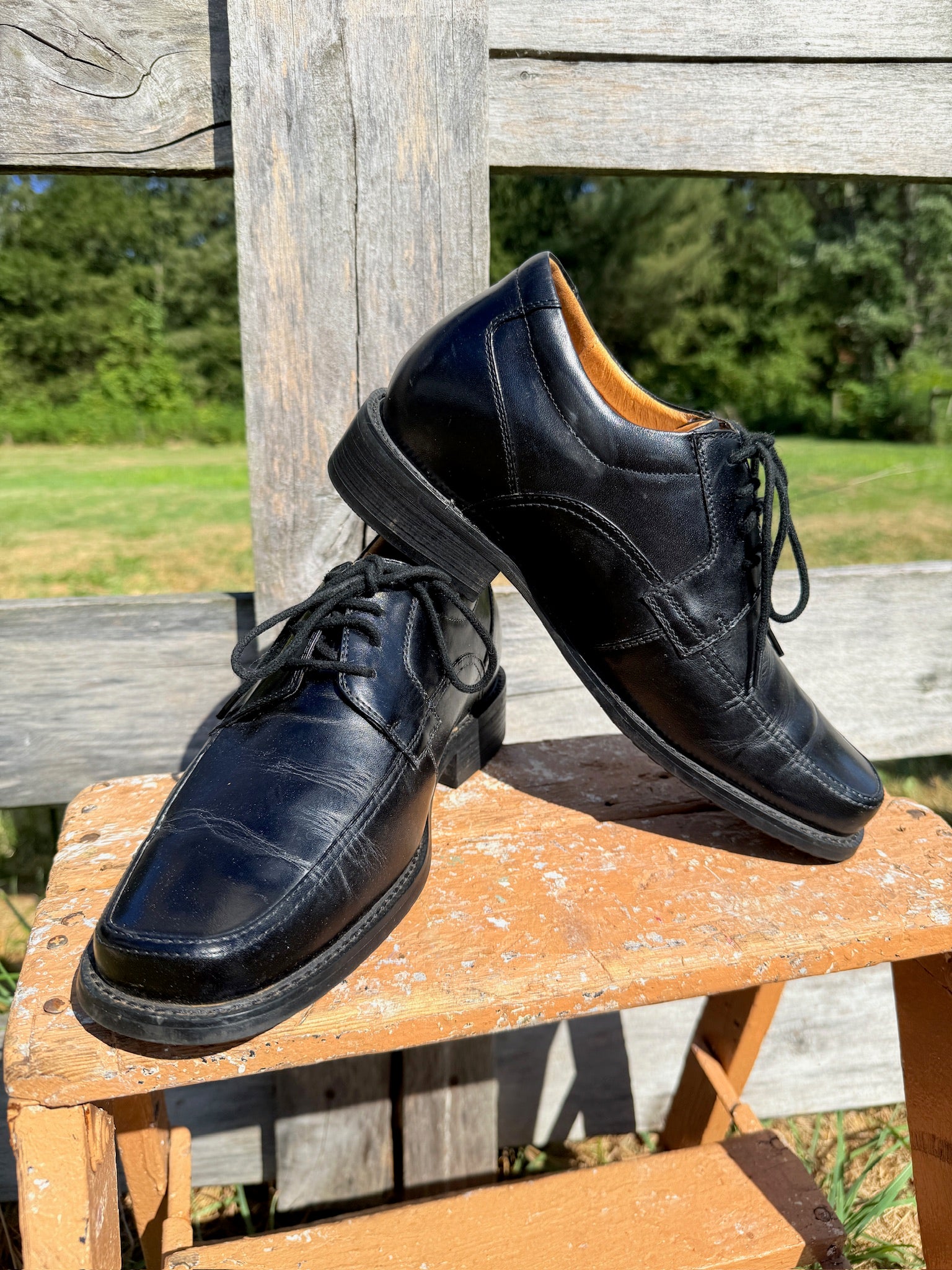 Vintage Toto Black Oxford Dress Shoes | Men's 6 The Atomic Shop Vintage Toto Black Oxford Dress Shoes | Men's 6 The Atomic Shop