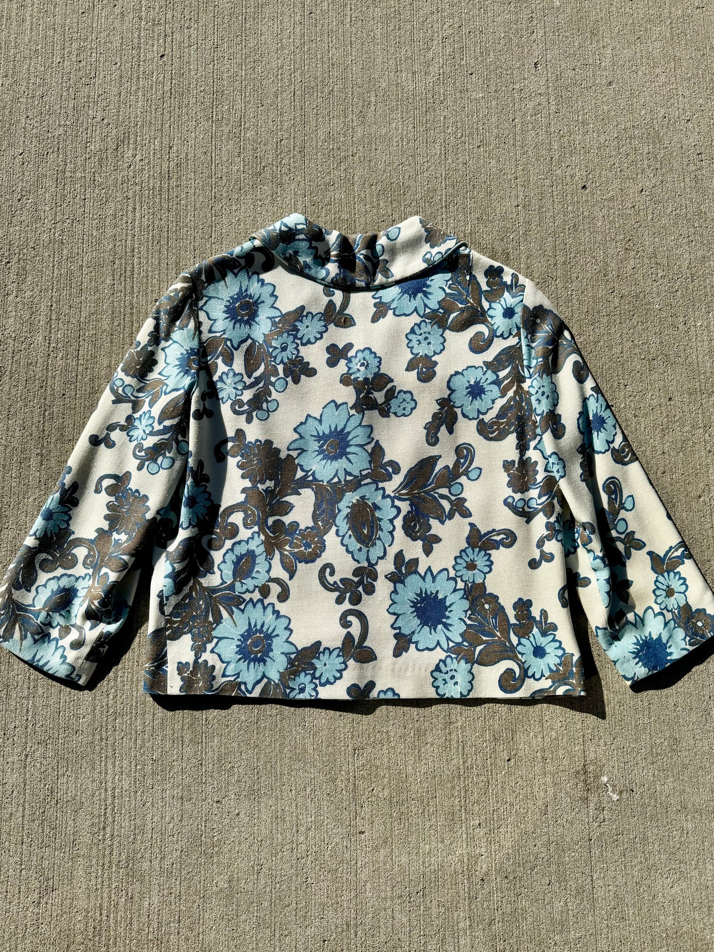 Vintage 1960s Blue Floral Buttoned Short Jacket | S/M