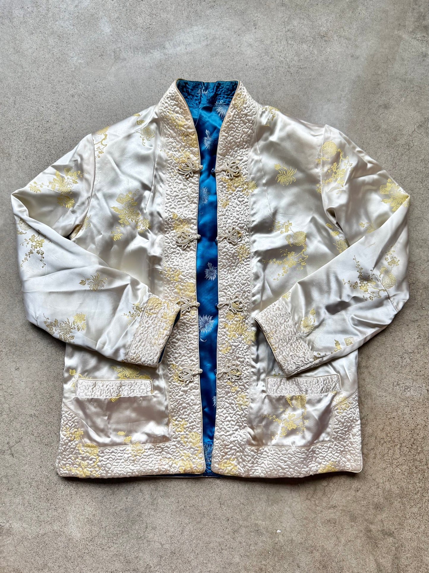 Vintage 1960s Silver Lake Chinese Reversible Satin Floral Jacquard Quilted Jacket | Medium