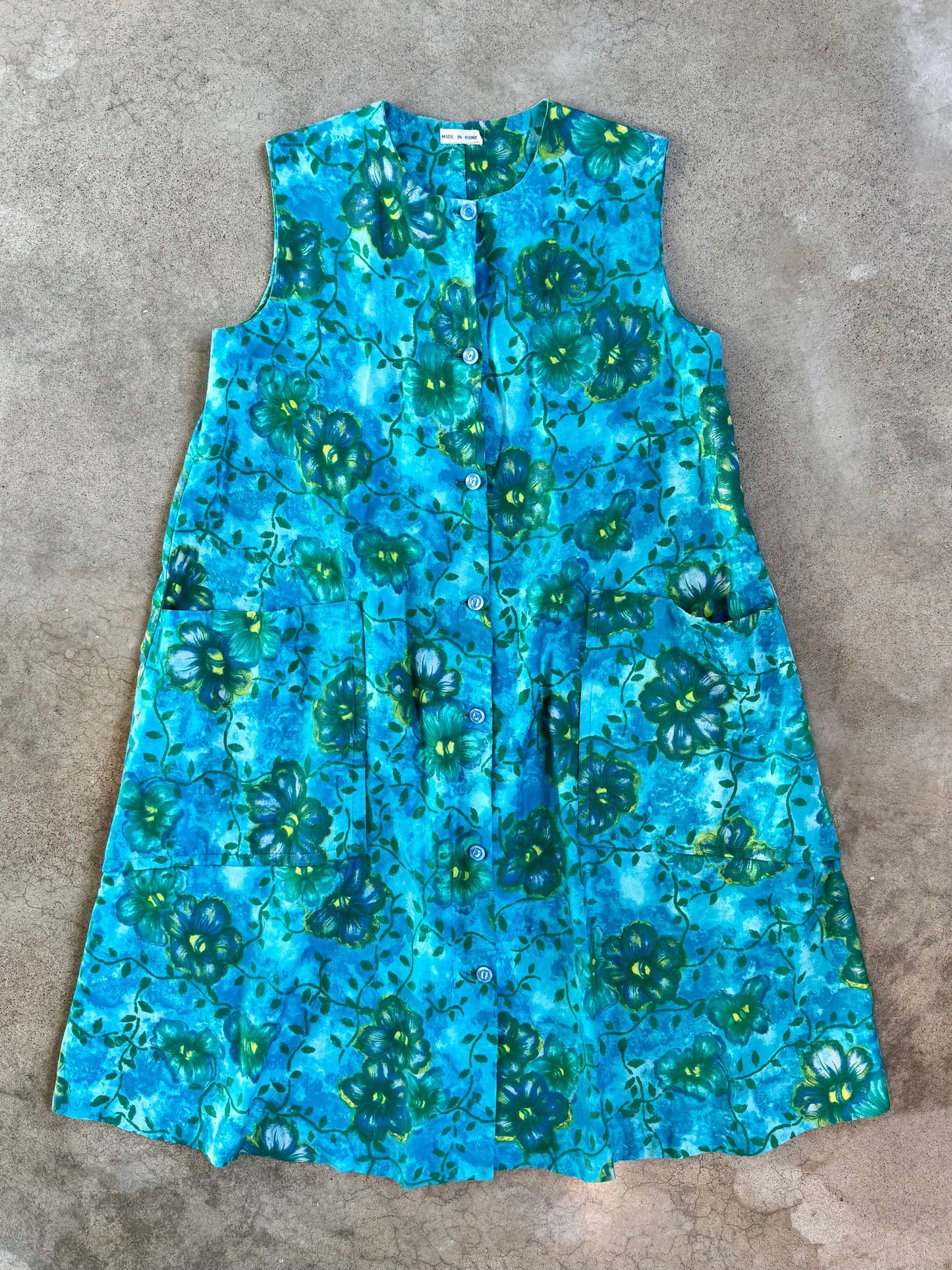Vintage 1960s Hawaiian Blue Floral Button-Front Sleeveless Dress | Large