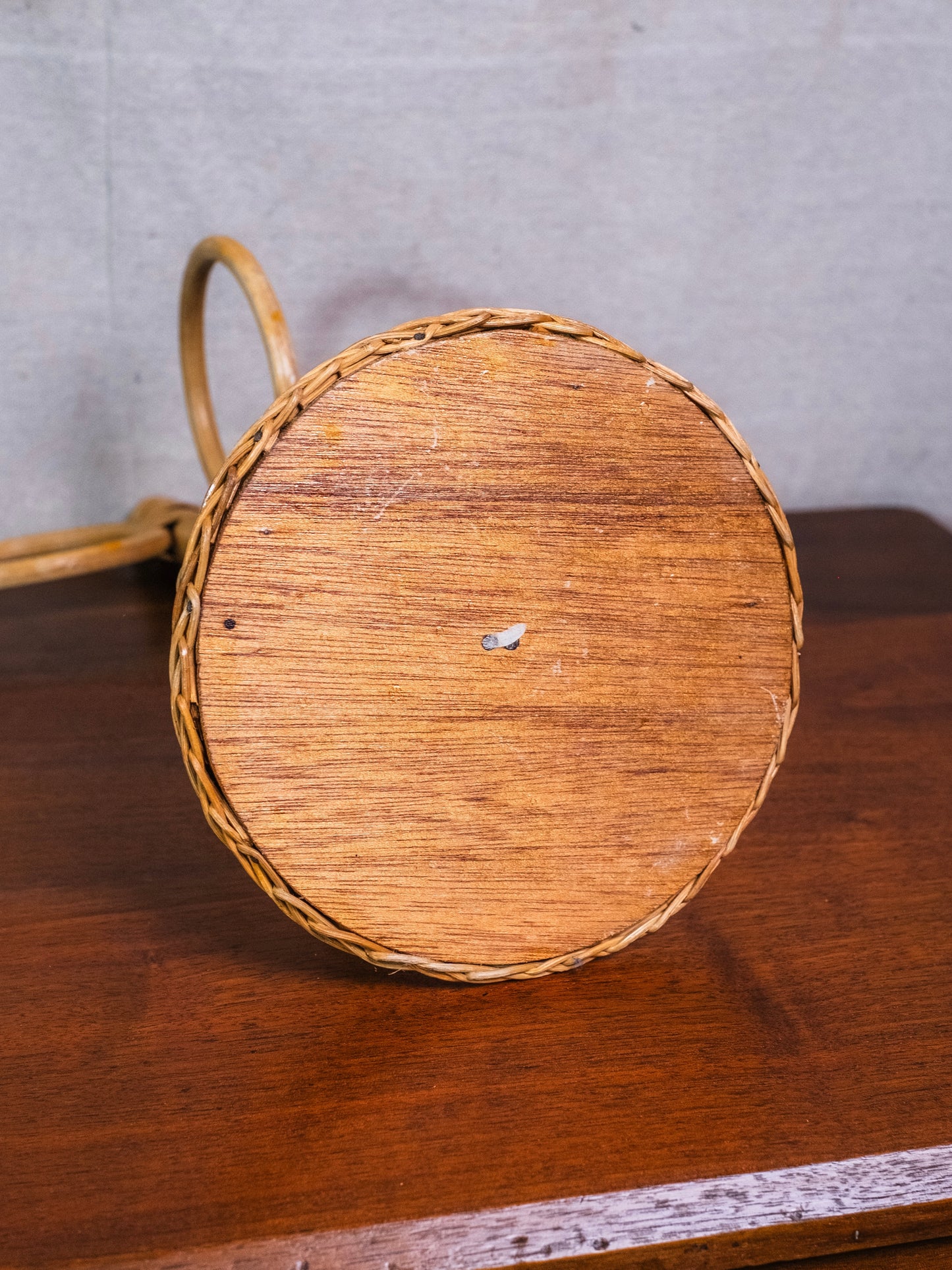 Vintage 1960s/70s Wicker Three-Ring Towel Holder