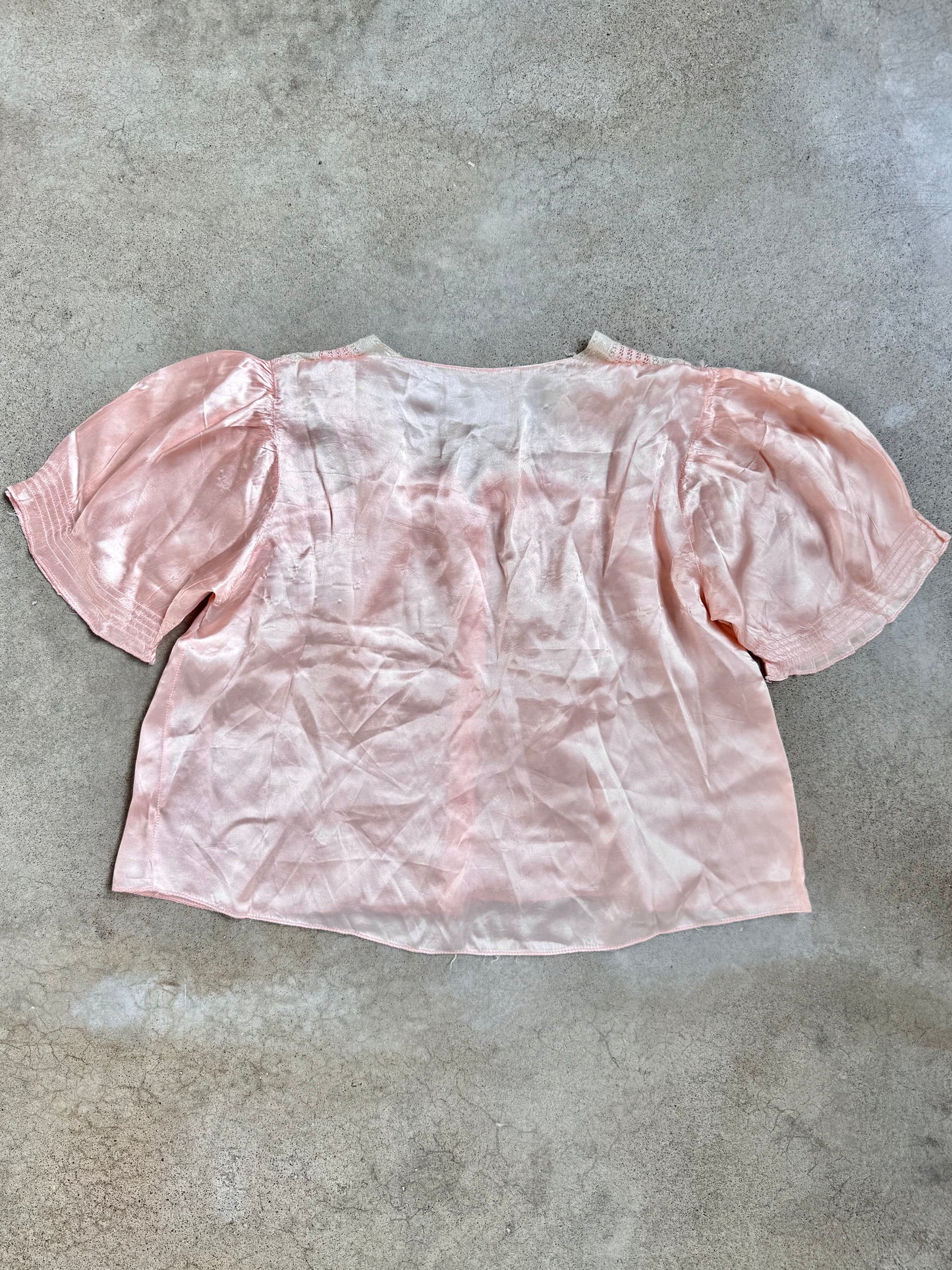 Vintage 1930s/40s Pink Satin Lace Trim Bed Jacket | Small