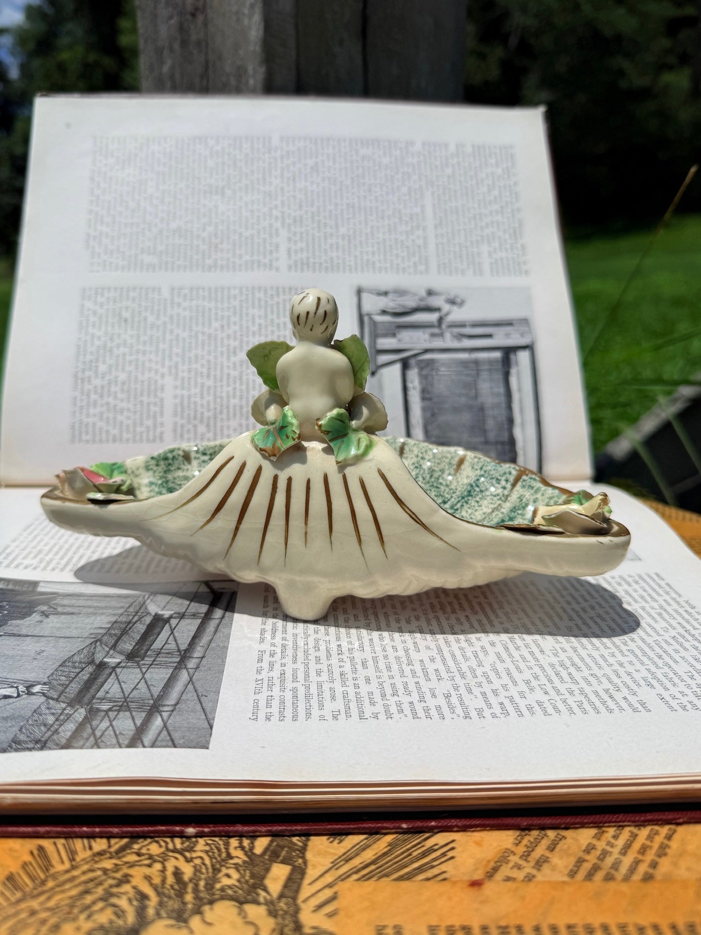 Vintage 1960s Ceramic Cherub Soap Dish