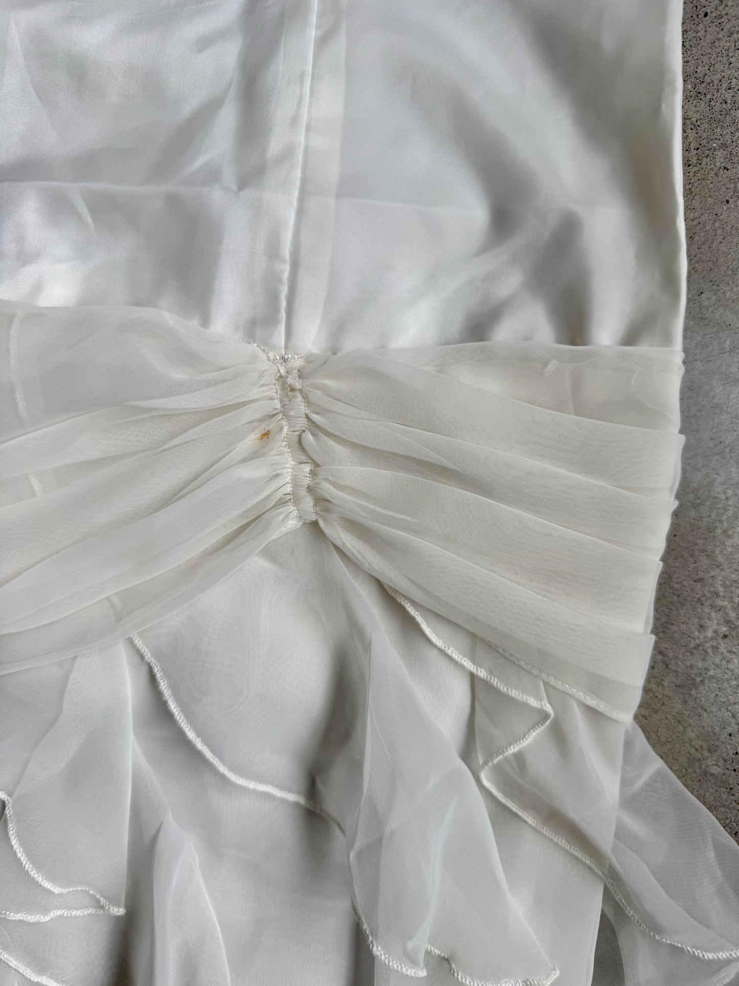 Vintage 1990s After Dark White Chiffon Ruffled Cocktail Dress | Large