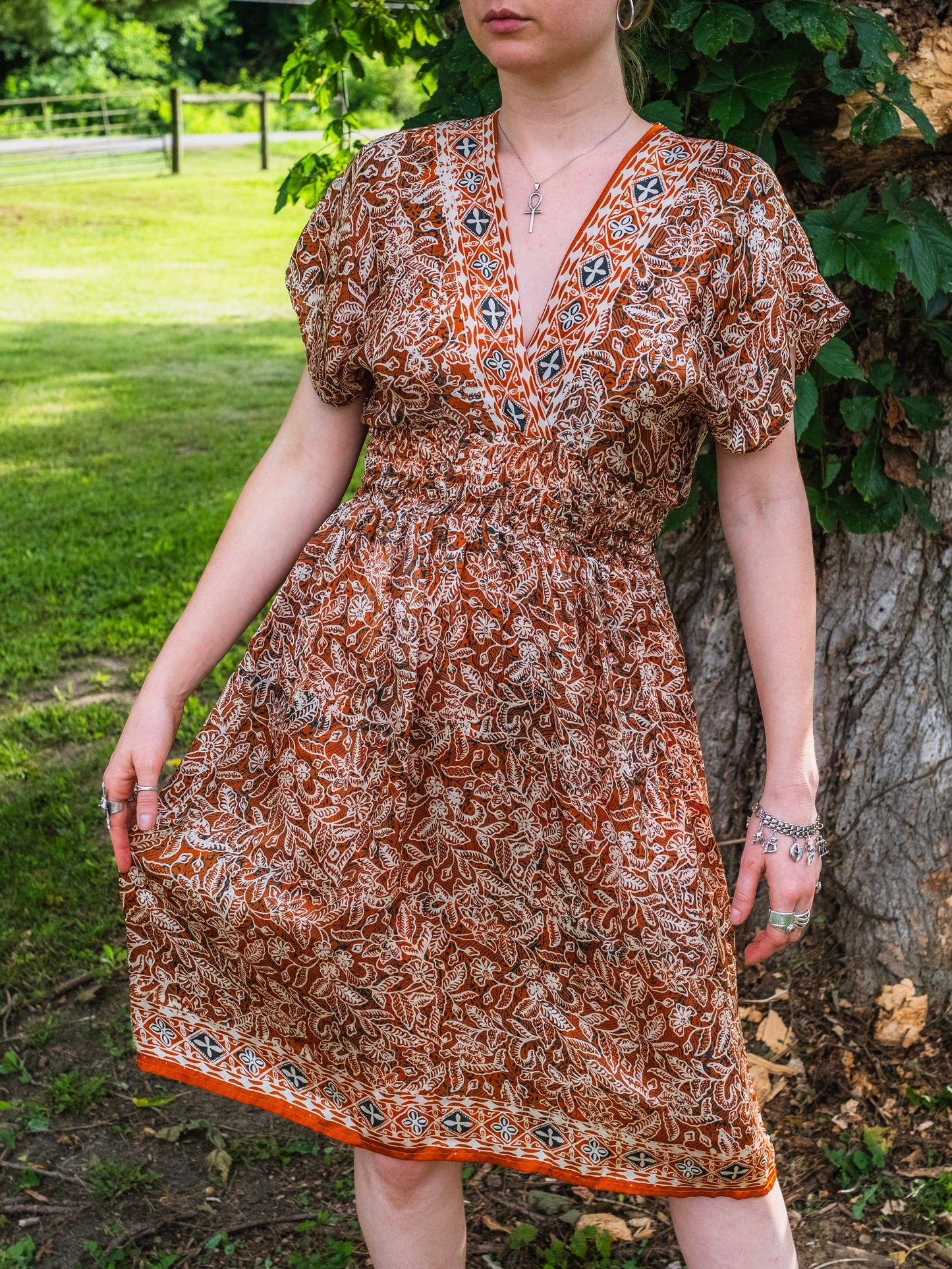 Vintage Burnt Orange Floral Bohemian-Style 100% Silk V-Neck Dress | S/M