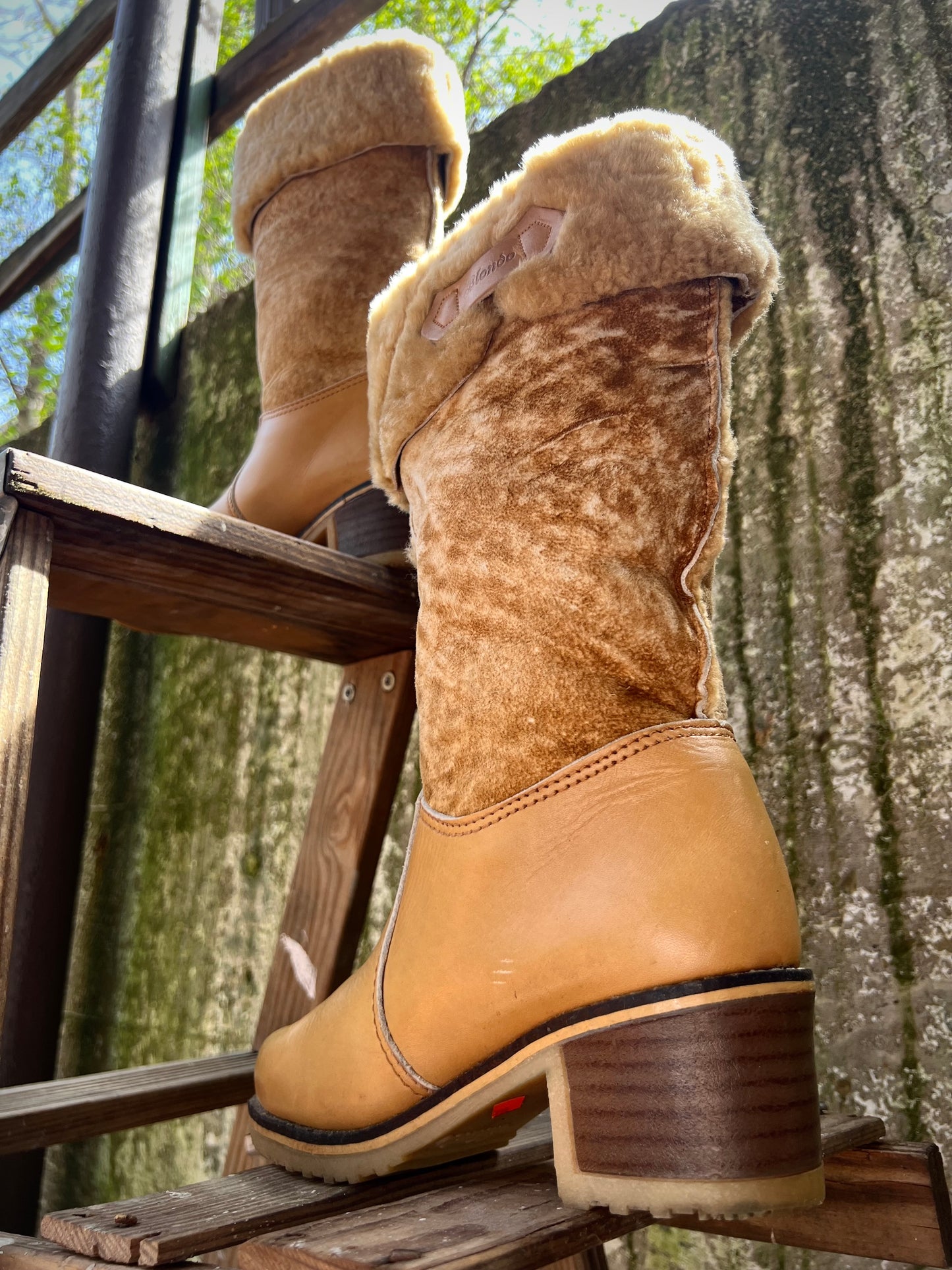 Vintage 1970s Blondo Fold Over Shearling Heeled Boots