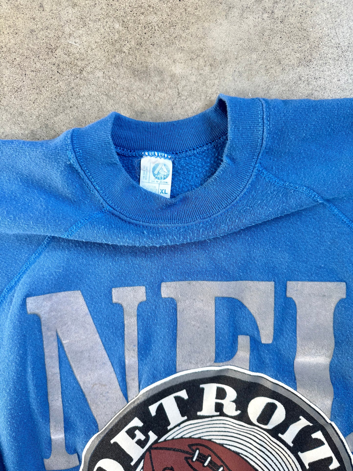 Vintage 1990s NFL Detroit Lions Football Blue Raglan Sweatshirt | XL