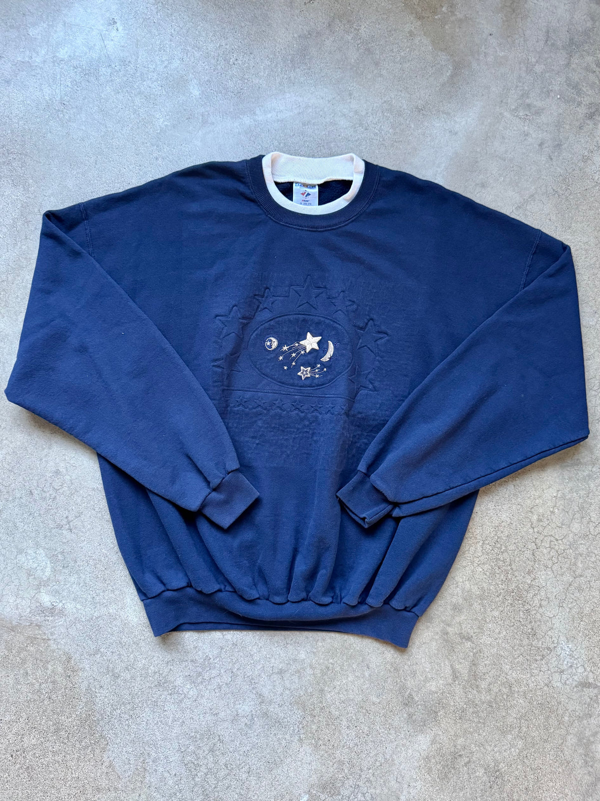 Vintage 1990s Navy Blue “Moon & Stars” Celestial Embroidered Crewneck Sweatshirt | 2XL