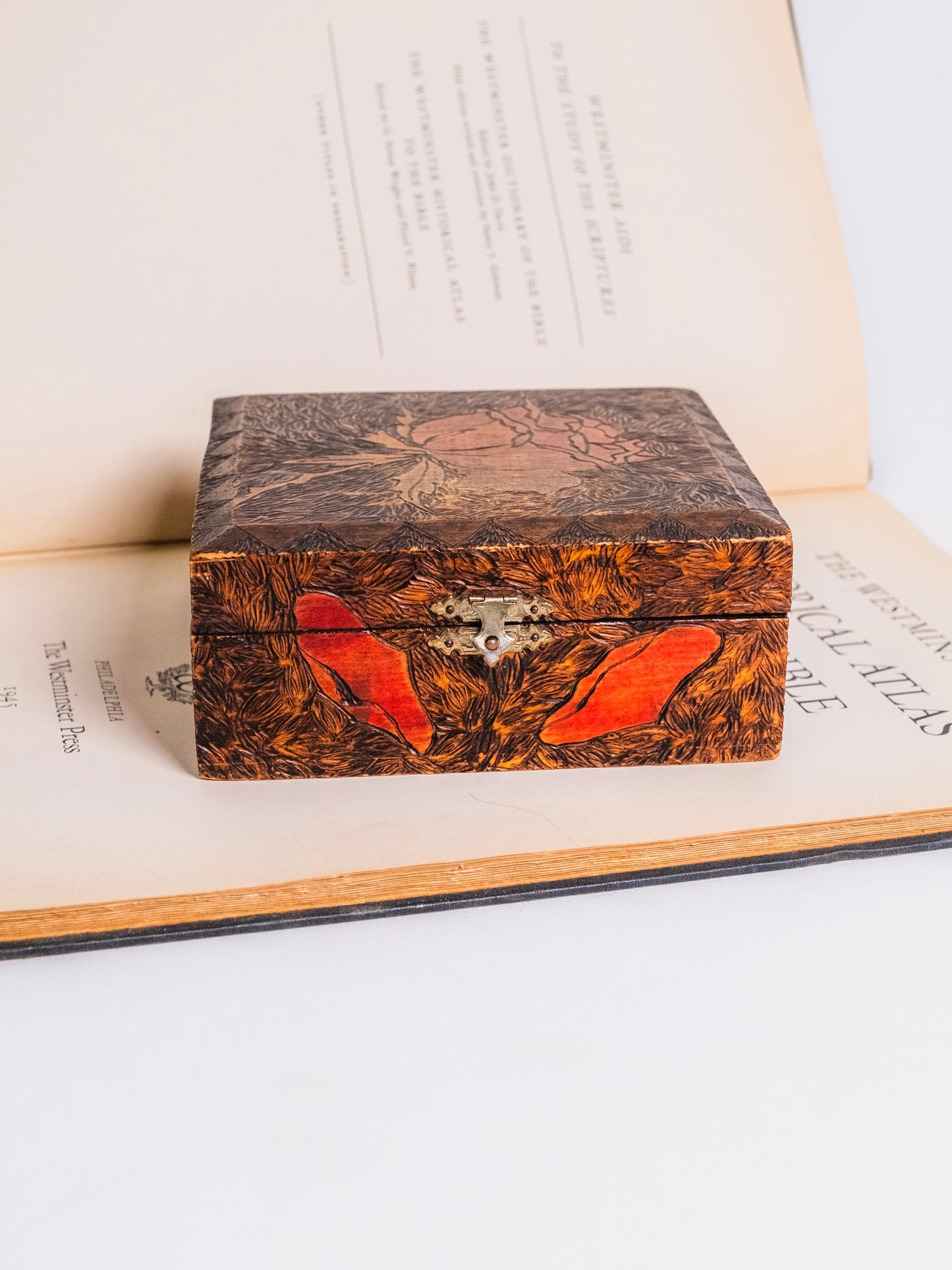 Antique 1920s Wood Pyrography Floral Pattern Box