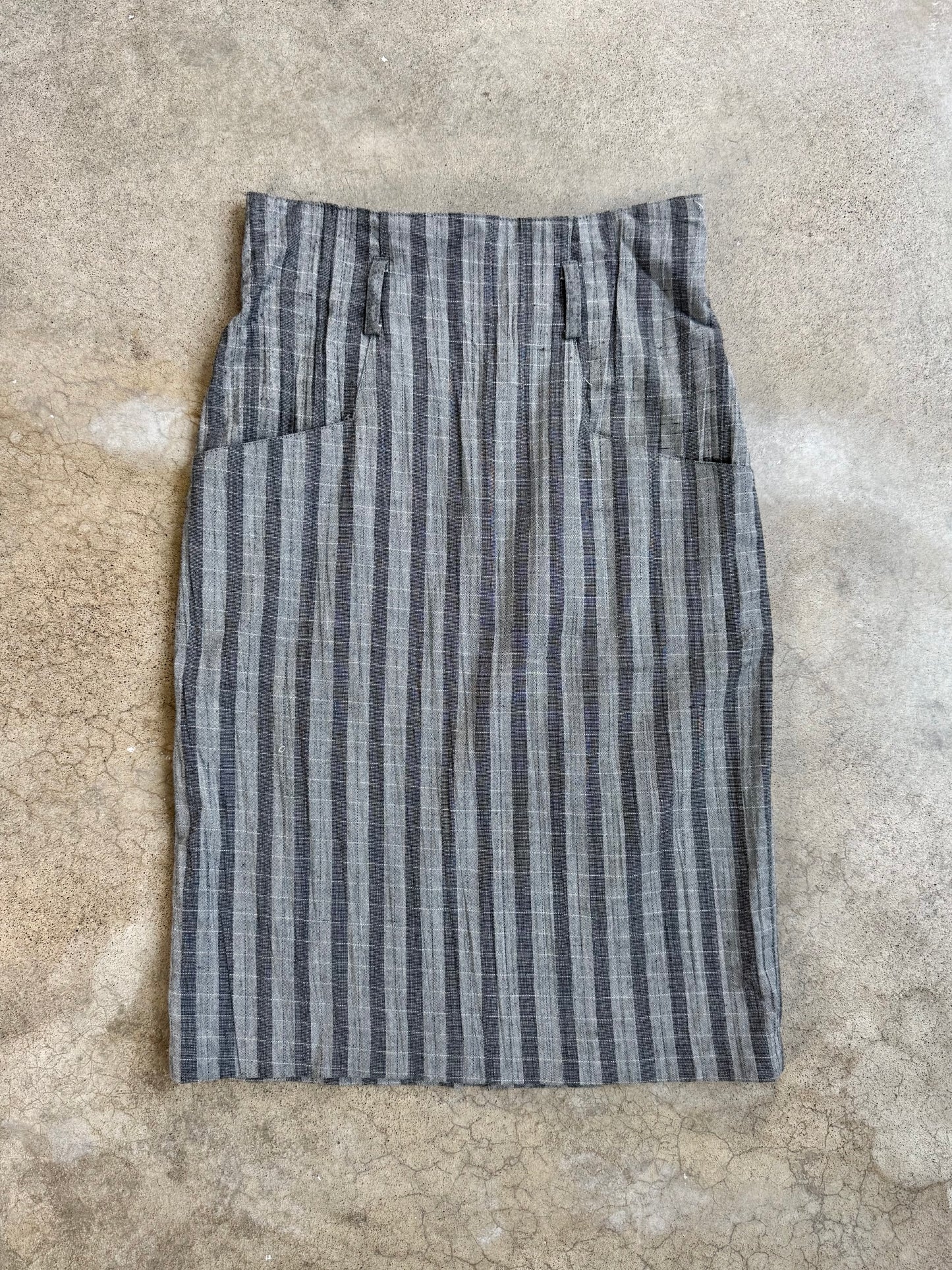 Vintage 1980s JRS Grey Plaid High-Waist Pencil Skirt | Waist 28”