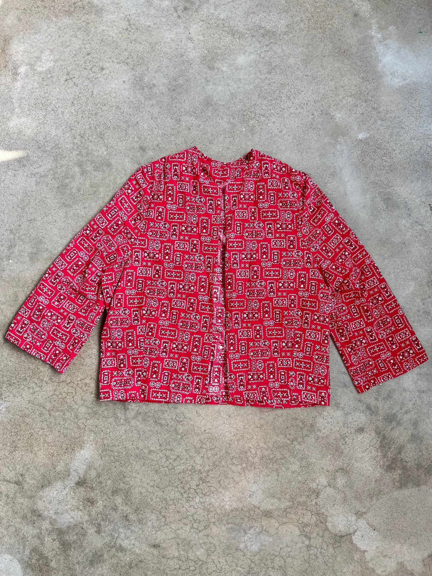 Vintage 1950s Handmade Red Bandana Print Lightweight Cotton Jacket | Medium