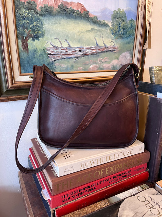 Vintage 1980's Coach Classic Hobo Shoulder Bag | Mahogany Brown