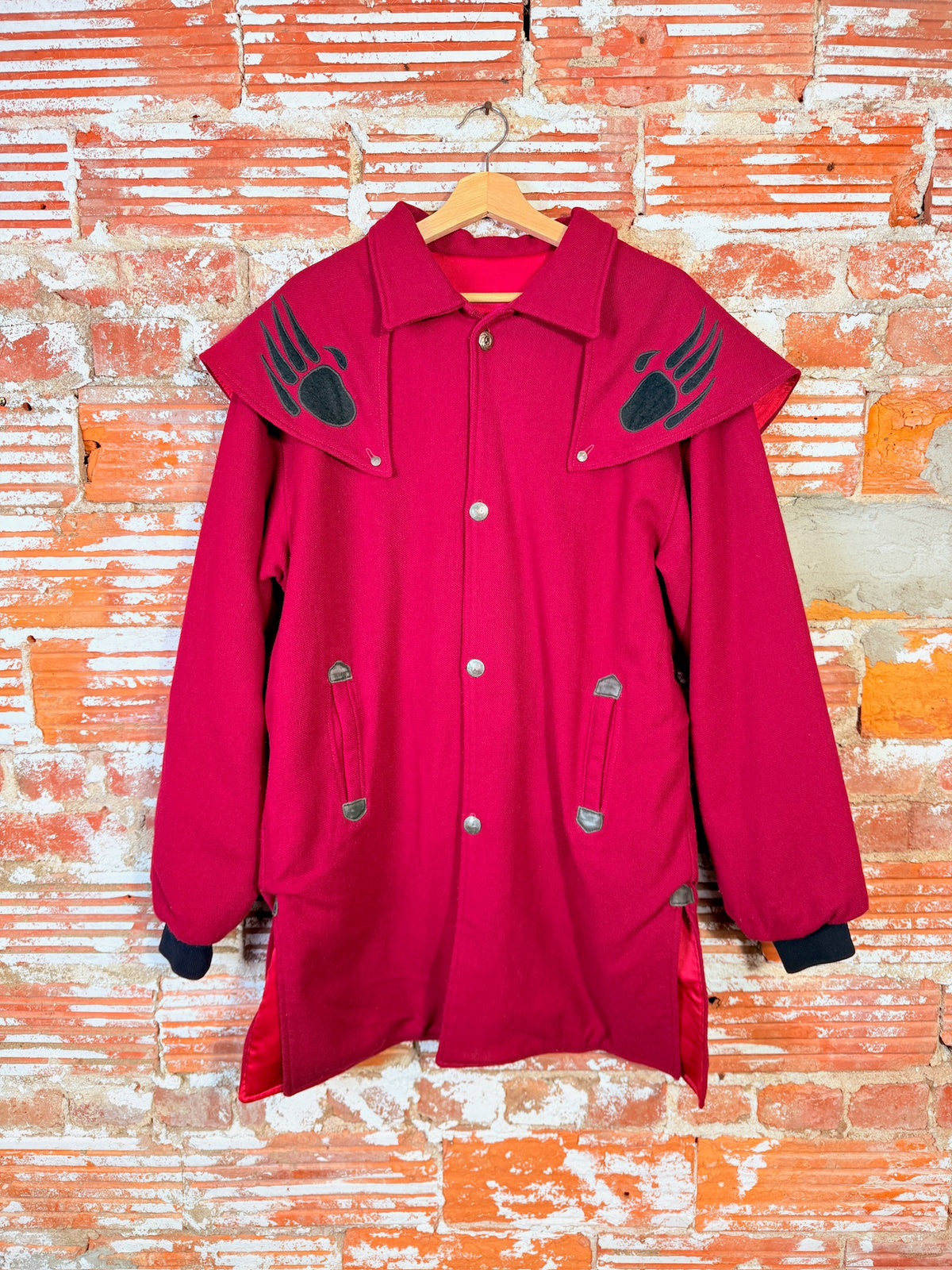 Vintage 1960's/70's Red Bear Paw Pattern Buffalo Button Jacket