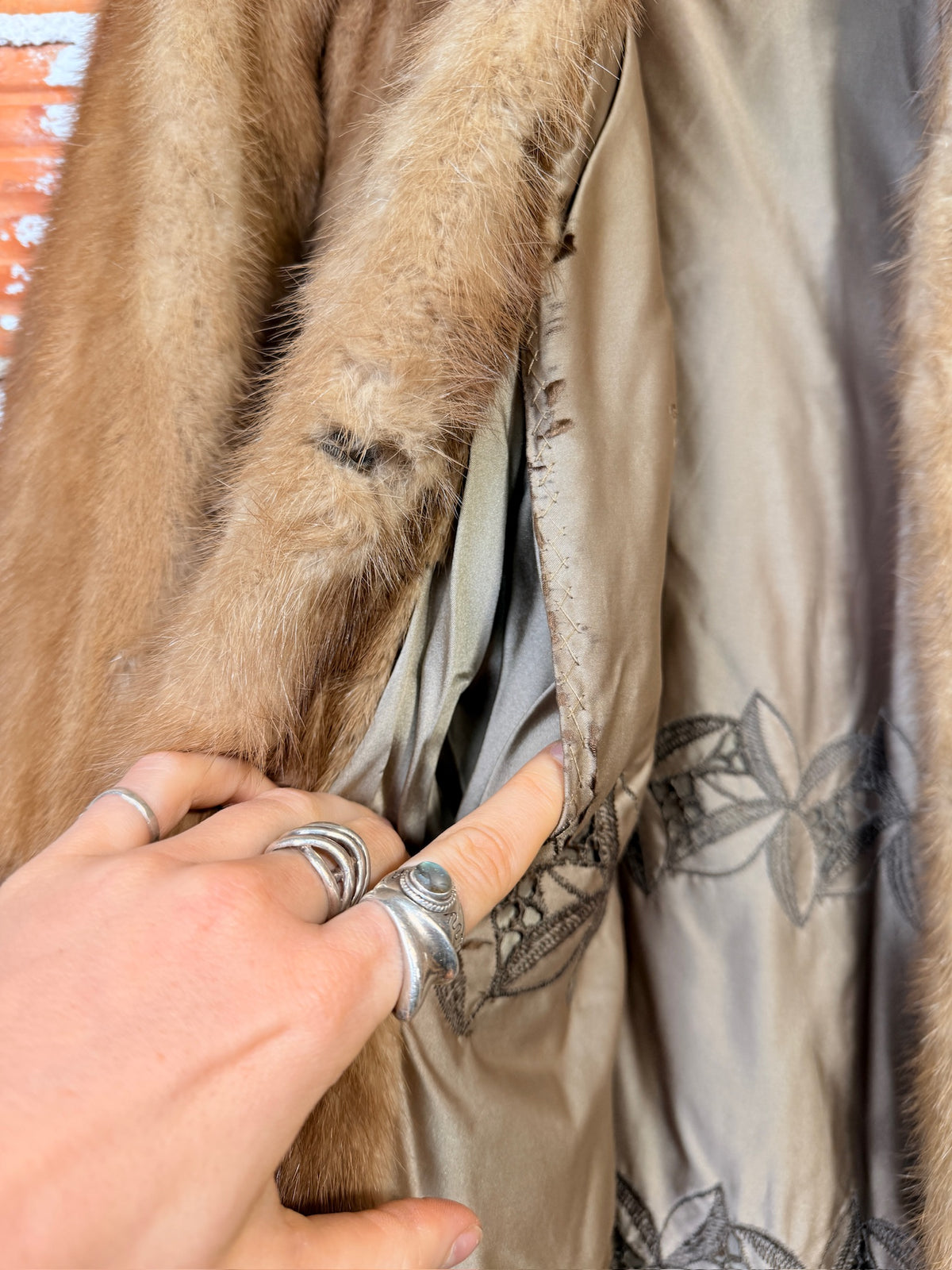 Vintage 1940's Davidson Blonde Mink Wide Collar Coat