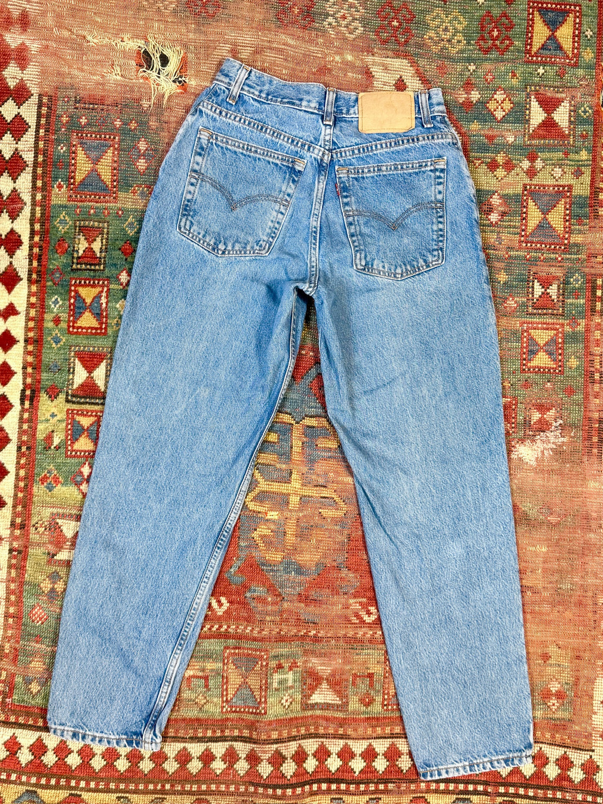 Vintage Blank Patch Levi's Red Tab Medium Wash Jeans | 26x29