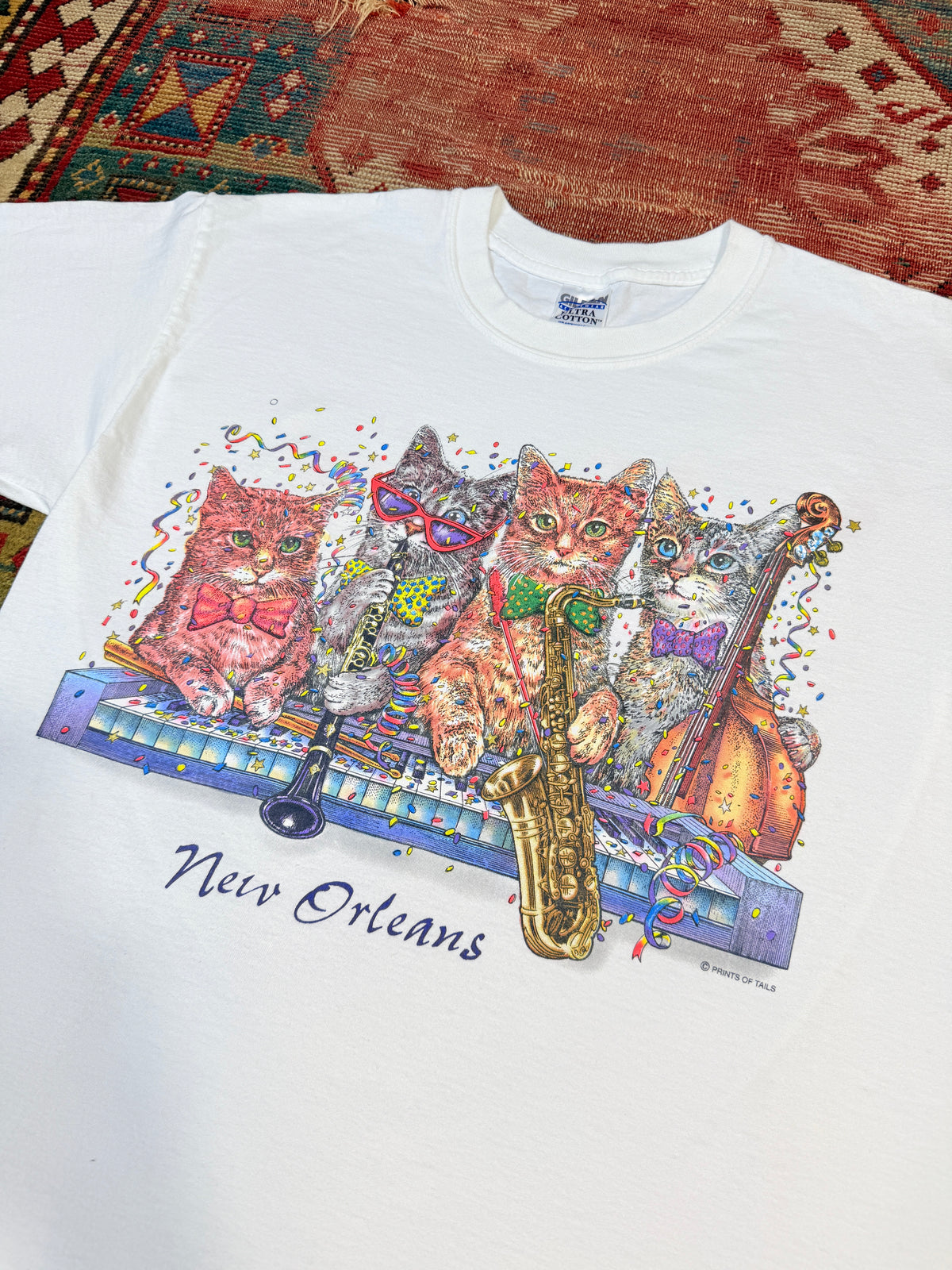 Vintage 1990’s Gildan White Cotton T-Shirt New Orleans Kittens | L