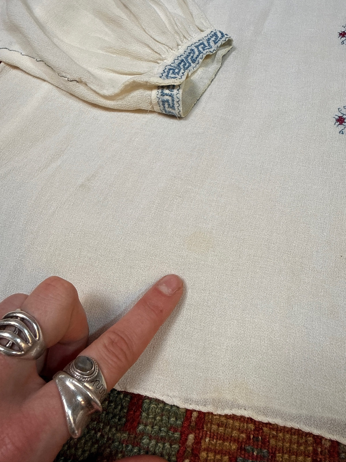 Vintage 1930's/40's Romanian Cream 100% Silk Embroidered Blouse