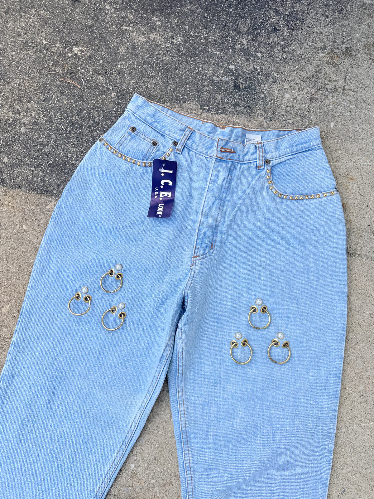 Vintage 1980s Deadstock Candies/ I.C.E. Tapered Fit Light Wash Denim Jeans | 13/14