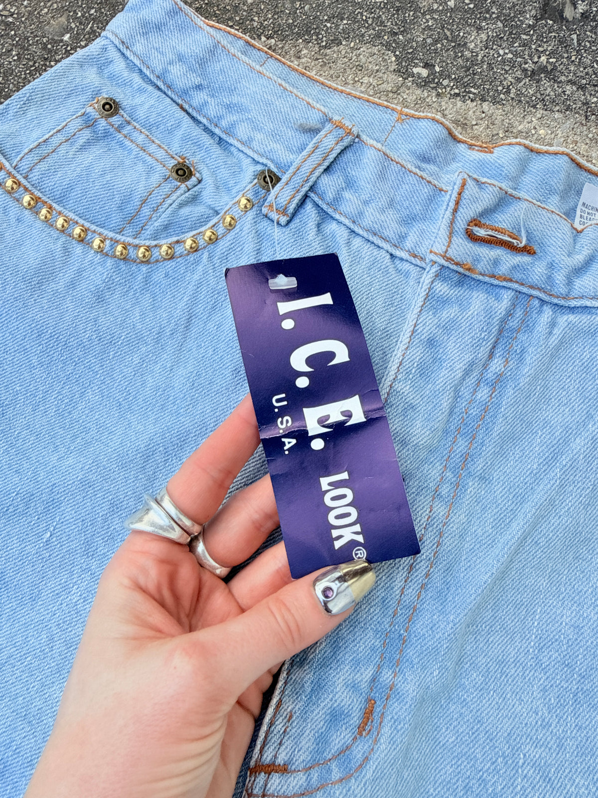 Vintage 1980s Deadstock Candies/ I.C.E. Tapered Fit Light Wash Denim Jeans | 13/14