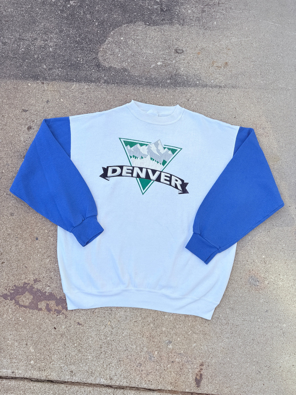 Vintage 1980s-90s Tultex Blue and White Cotton-Poly Denver Crewneck | XL