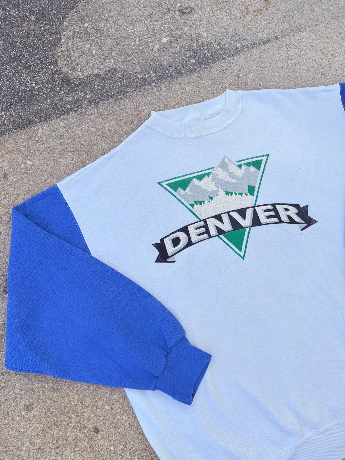 Vintage 1980s-90s Tultex Blue and White Cotton-Poly Denver Crewneck | XL