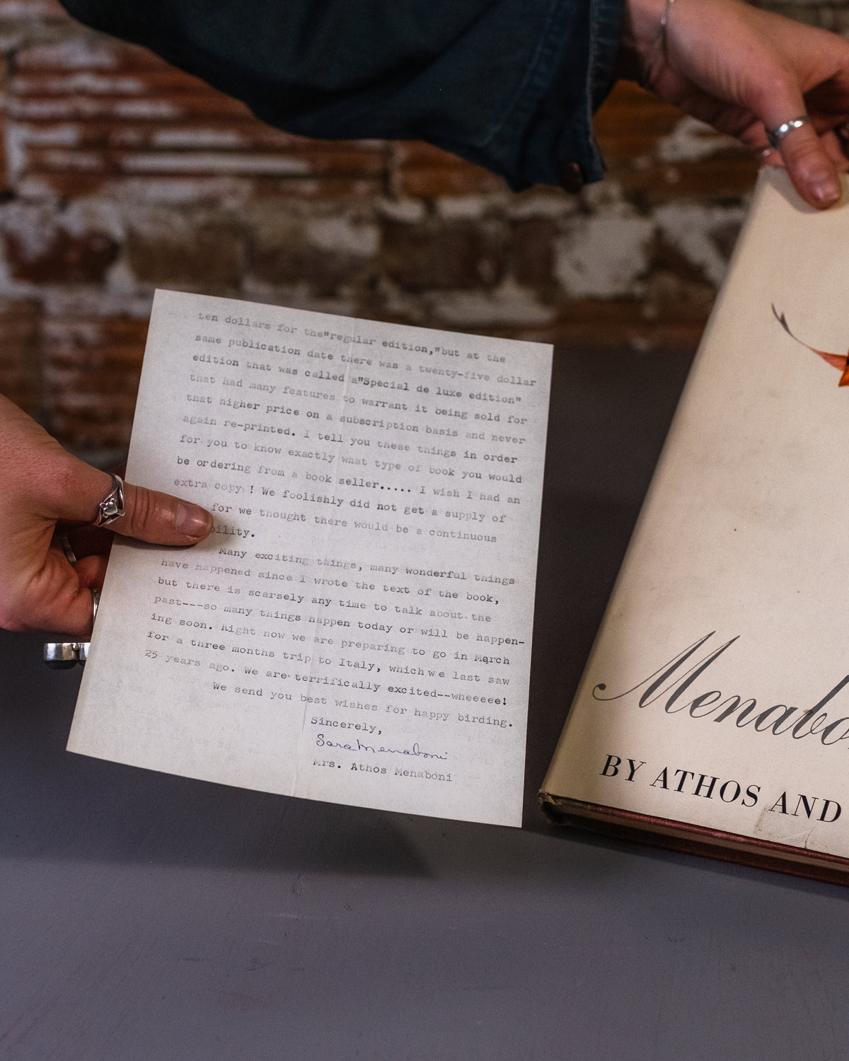 Menaboni's Birds Book