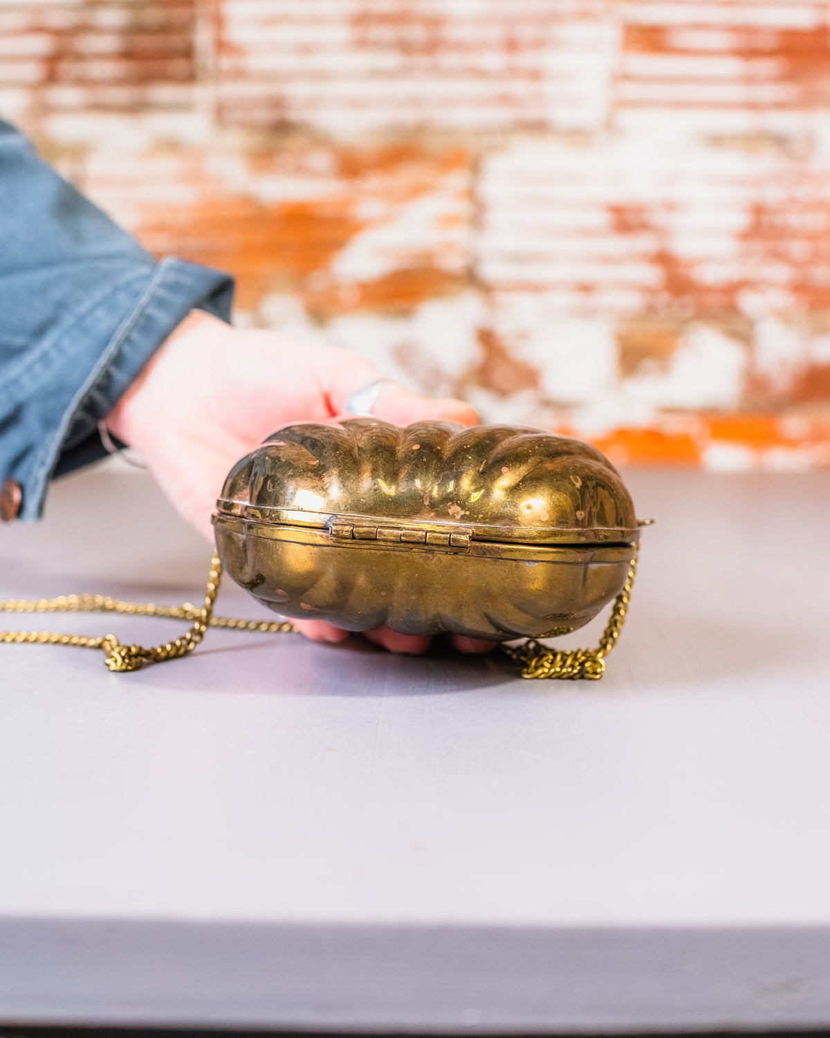 Vintage 1970’s/80’s Solid Brass Clam Shell Crossbody Purse