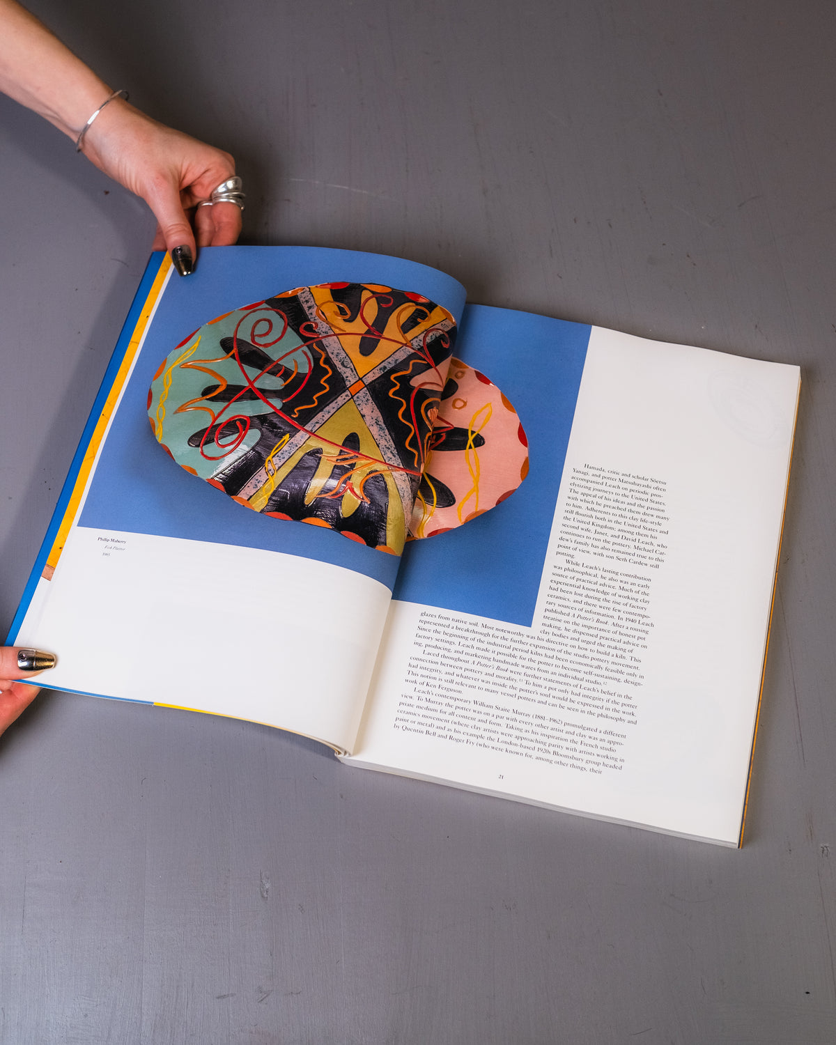 Clay Today: Contemporary Ceramists and Their Work Book