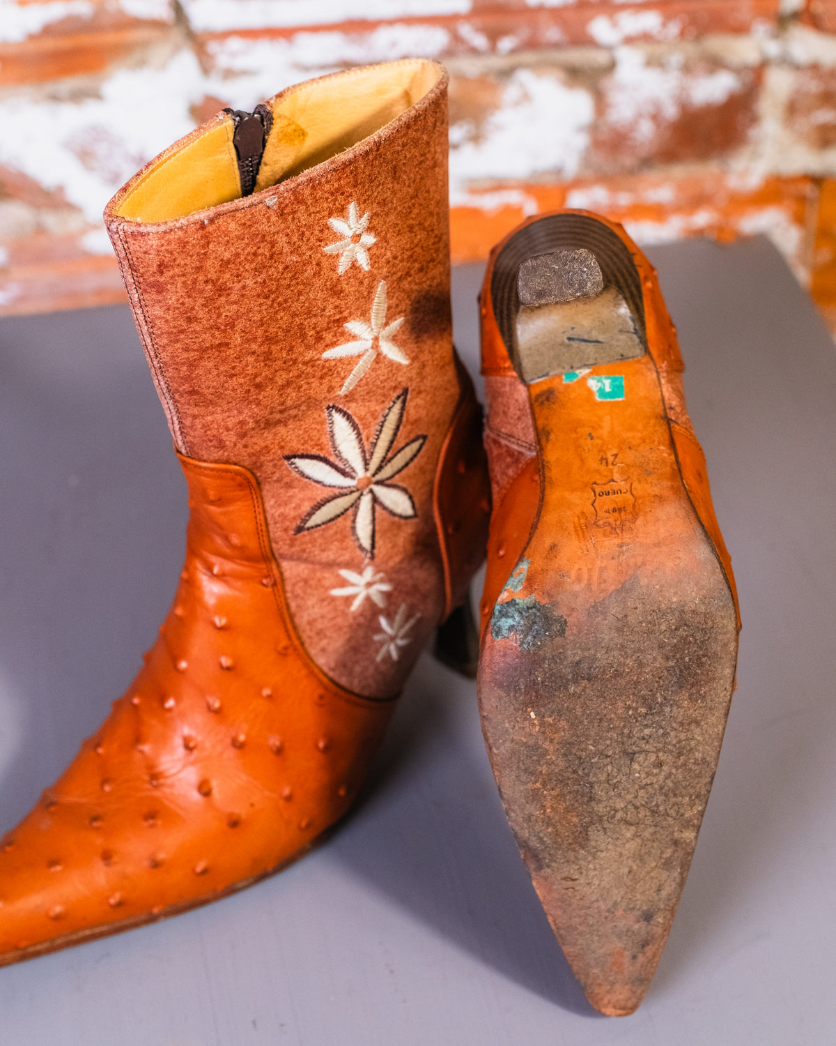 Vintage 1960's/70's Brown Cowhide & Ostrich Leather Floral Heeled Boots
