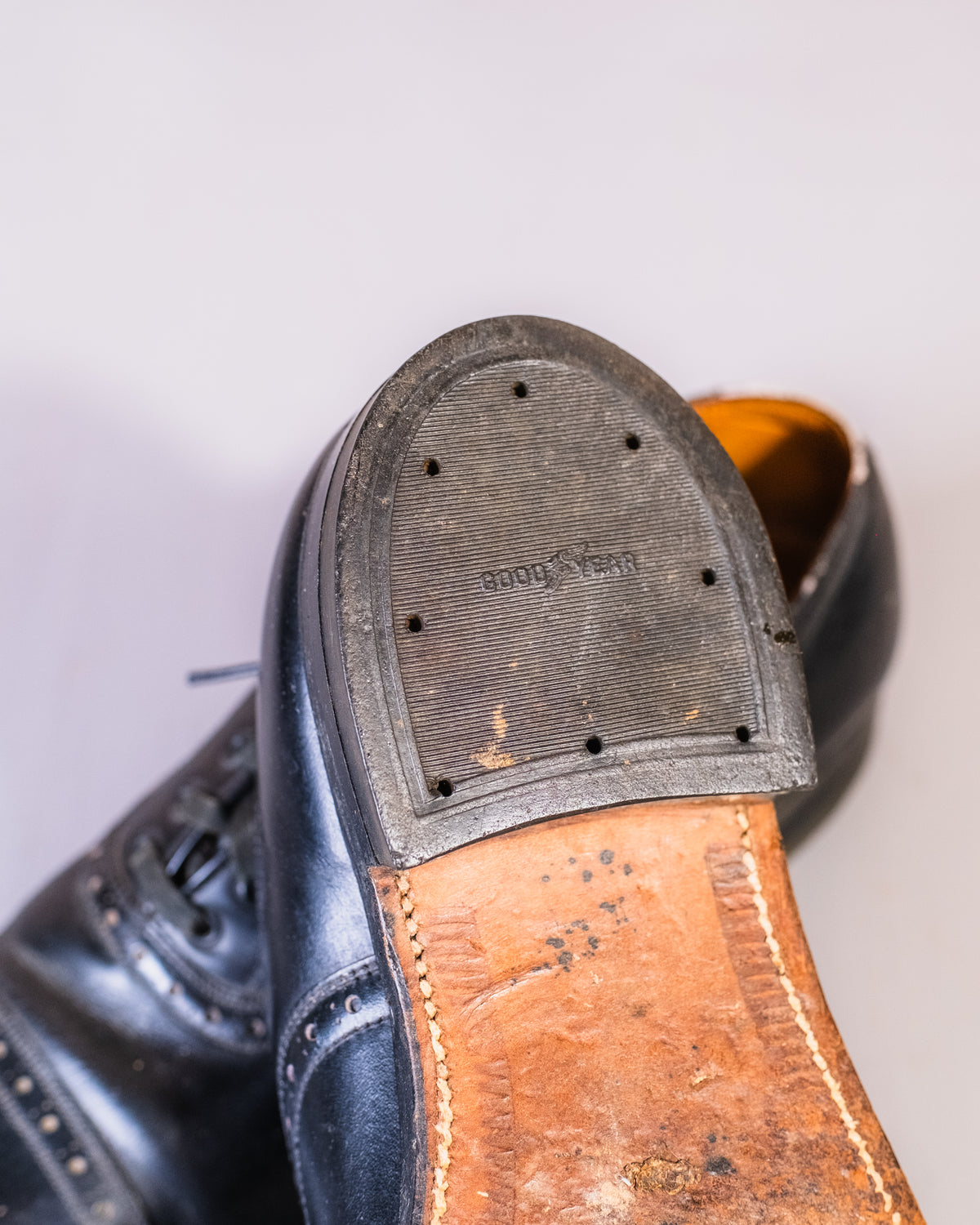 Vintage 1960's Johnny Bull Black Leather Lace Up Oxford Shoes