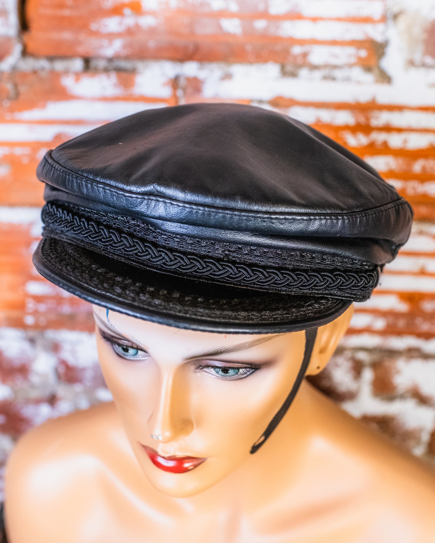 Vintage 1980s Broner Black Leather Fisherman Cap