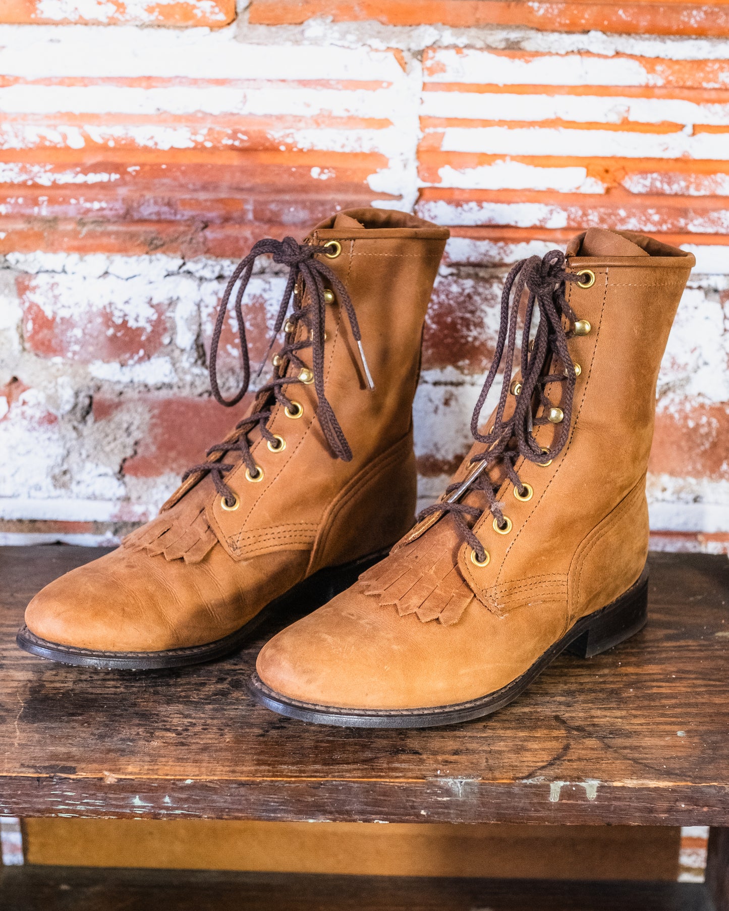 Vintage Brown Leather Lace-Up Boots | Women’s 7