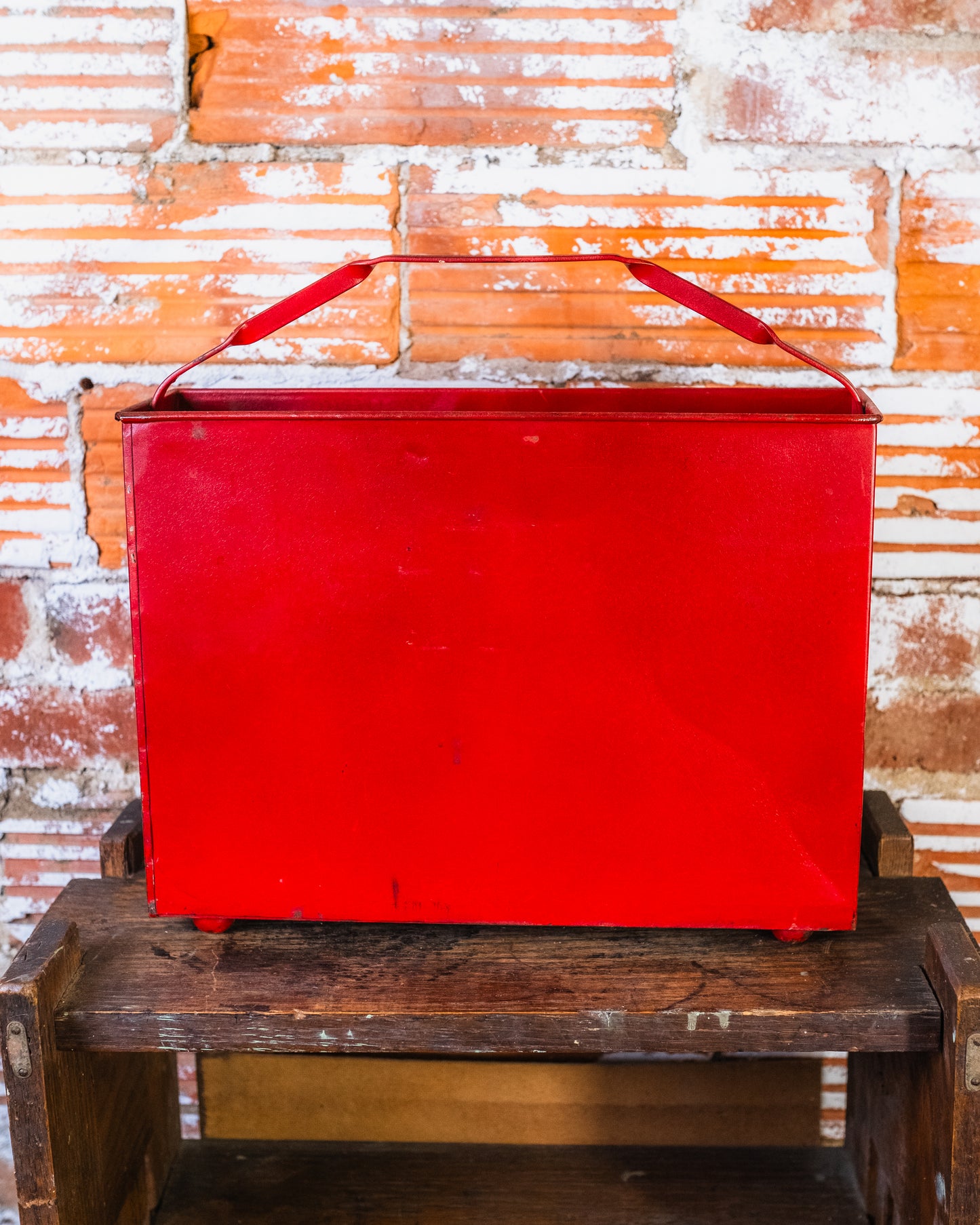Vintage 1930s “Read The Sun” NY Metal Magazine Holder